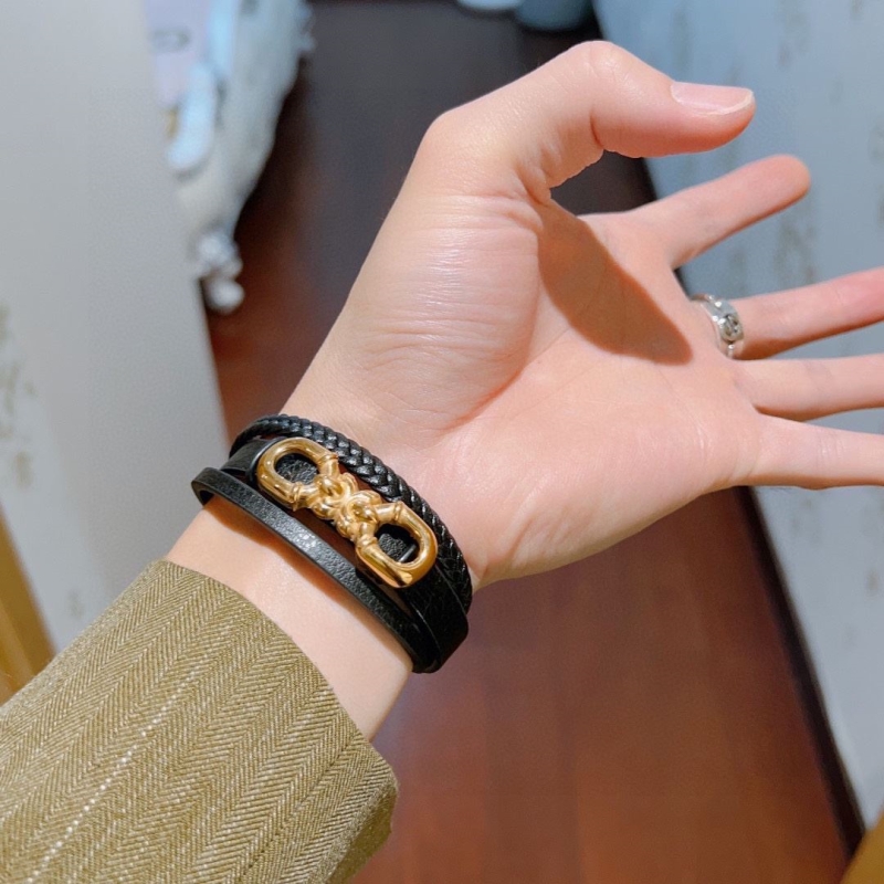 Gvc*1 bracelets